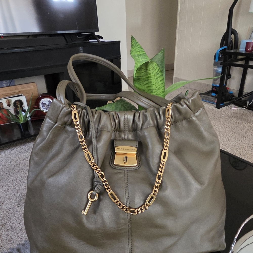 Marc Jacobs Cristina Tote - Picture 9 of 13